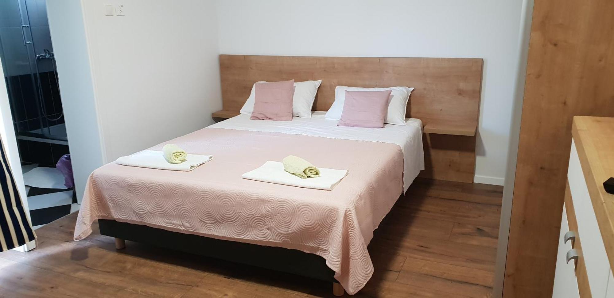 Bed and Breakfast Kuca Pecine Metajna Zewnętrze zdjęcie