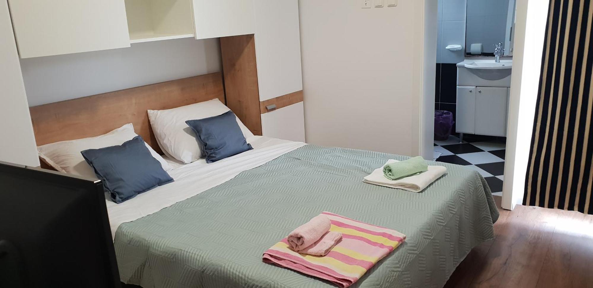 Bed and Breakfast Kuca Pecine Metajna Zewnętrze zdjęcie